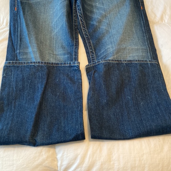 NWT- Mens True Religion distressed, 5 pocket straight jeans, size 36 - Picture 10 of 14